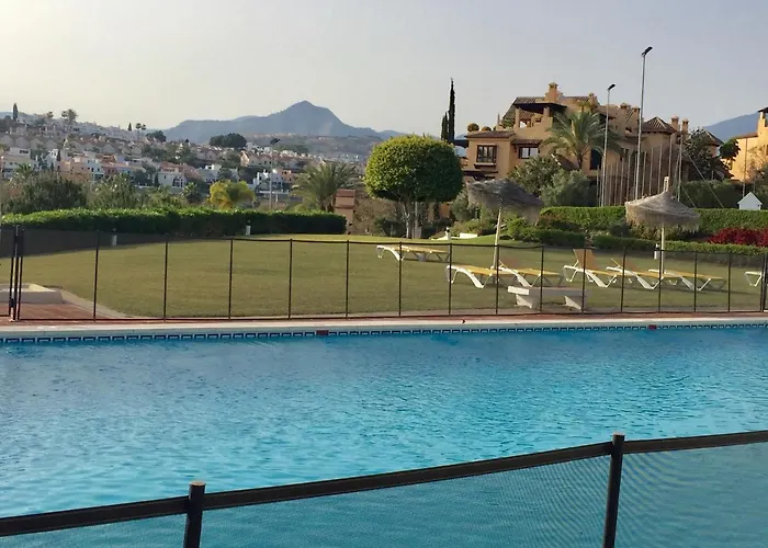 Estudio A 10 Minutos Del Puerto Banus Естепона