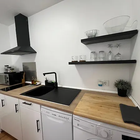 Estudio A 10 Minutos Del Puerto Banus * Естепона